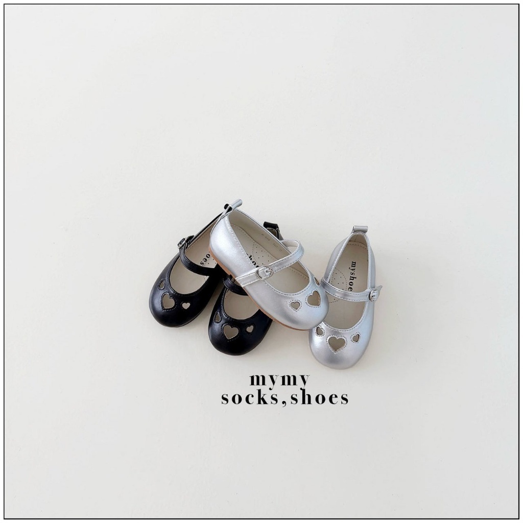 正韓春Mysocks 兩色鏤空愛心娃娃鞋