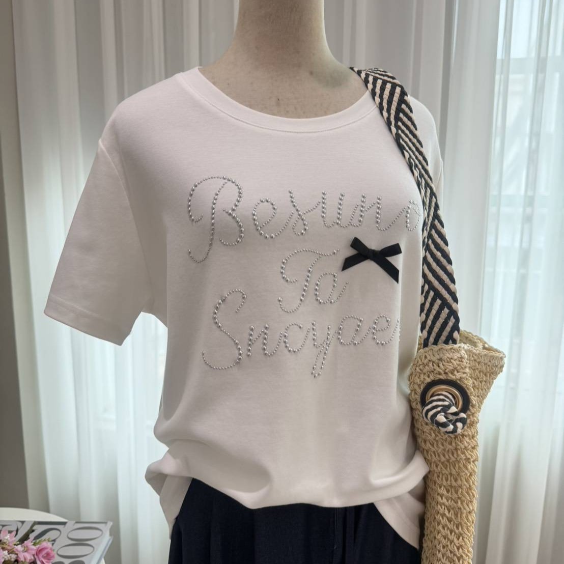 A8155-鉚釘英文字.珍珠.小結棉衣