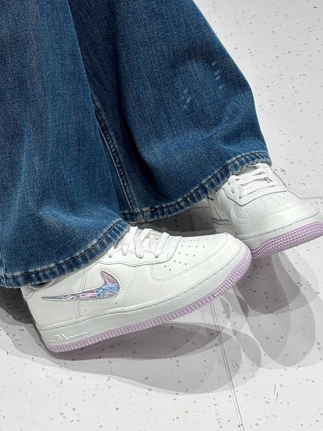 NIKE AIR FORCE 1 氣泡勾勾 白紫