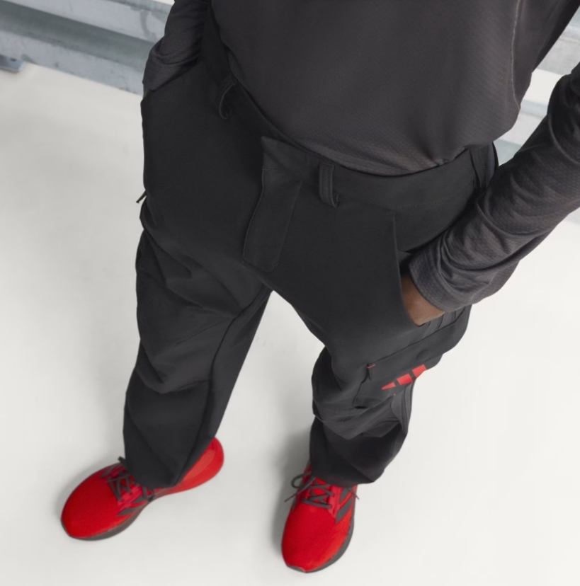 男款 ADIDAS AUDI FORMULA ONE TEAM 黑橘色 奧迪 賽車 聯名款 彈性 運動 長褲【KE9098】