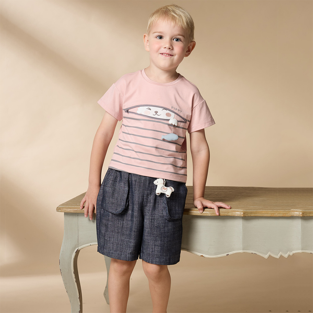 PIPPY 鬆緊腰圍立體小馬吊飾休閒風短褲 藍