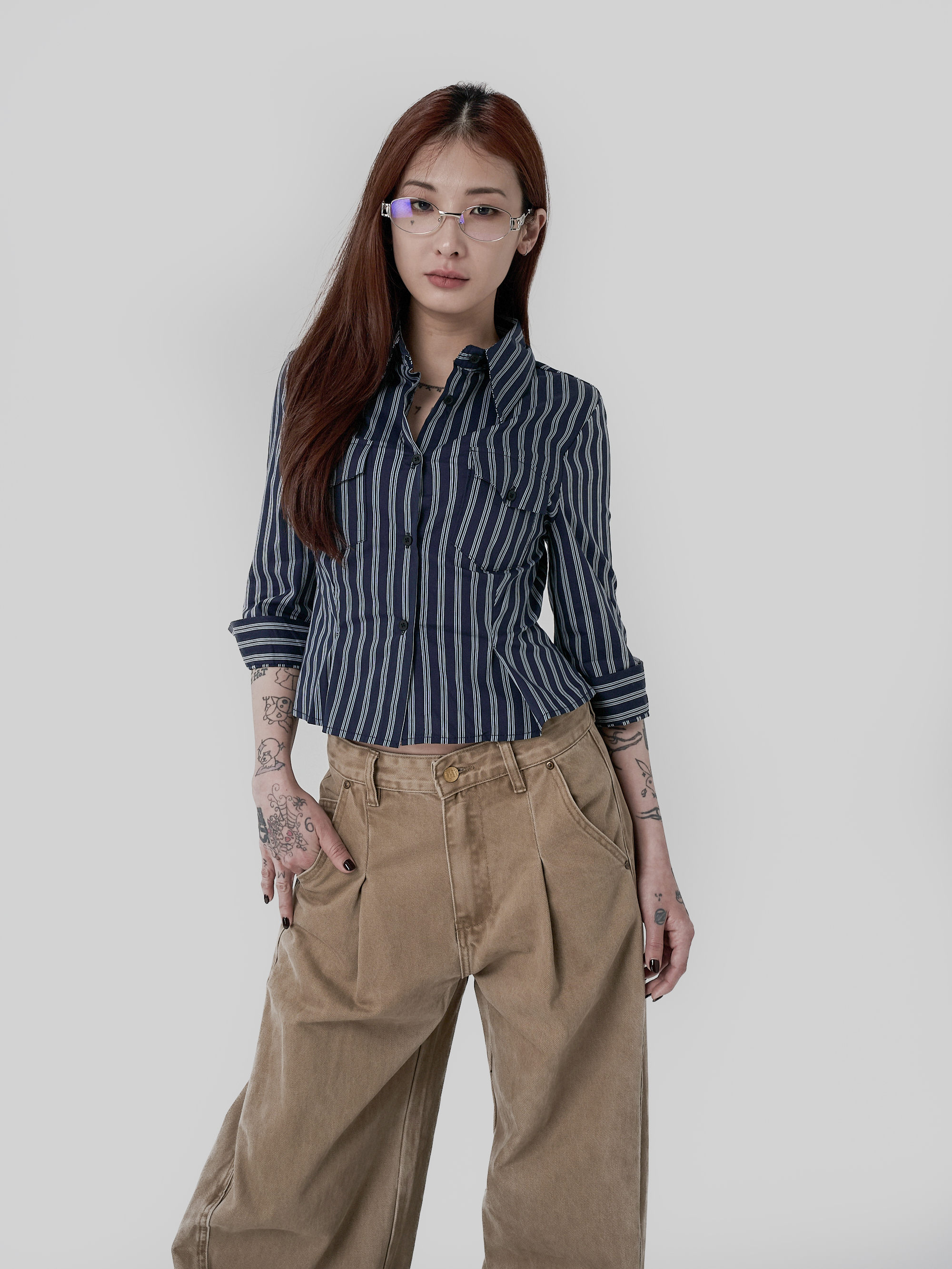 條紋雙口袋單排扣襯衫