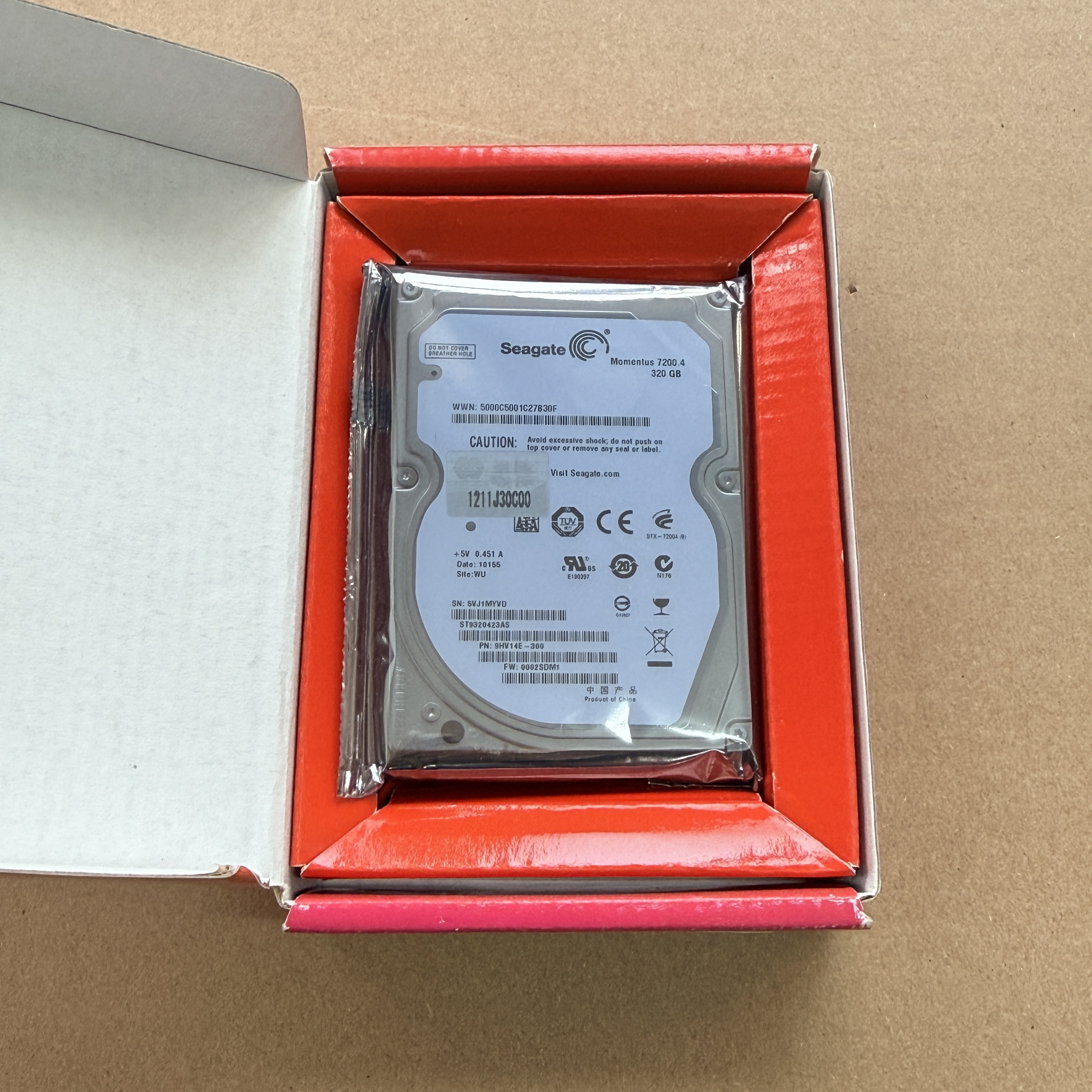 ST9320423AS SEAGATE 2.5 320GB 7200RPM SATA 3GB/S NCQ 16M HDD