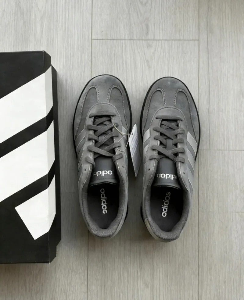 "代購" Adidas Barreda 深灰麂皮 復古灰德訓鞋 男女鞋 KH6999