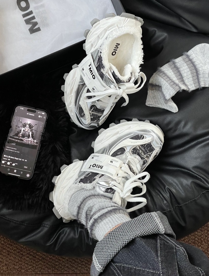 MIO 毛絨絨 齒輪 厚底 老爹 半拖 灰咖 M254286726B08