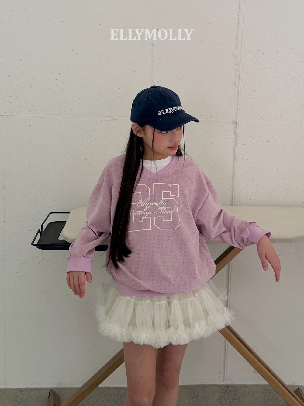 Ellymolly 潮風洞洞麂皮衛衣 / 2色