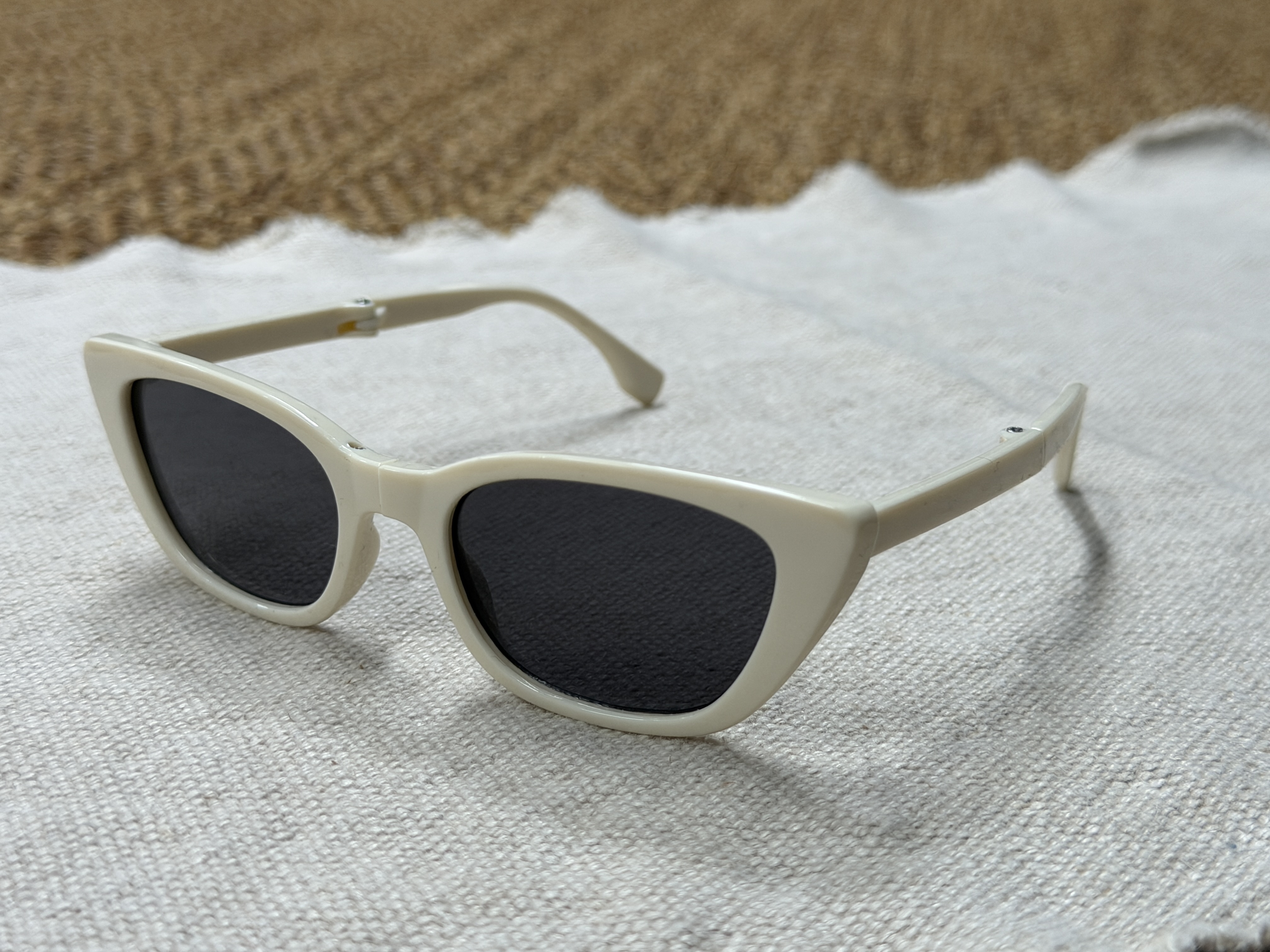 A03178可折疊貓眼太陽眼鏡