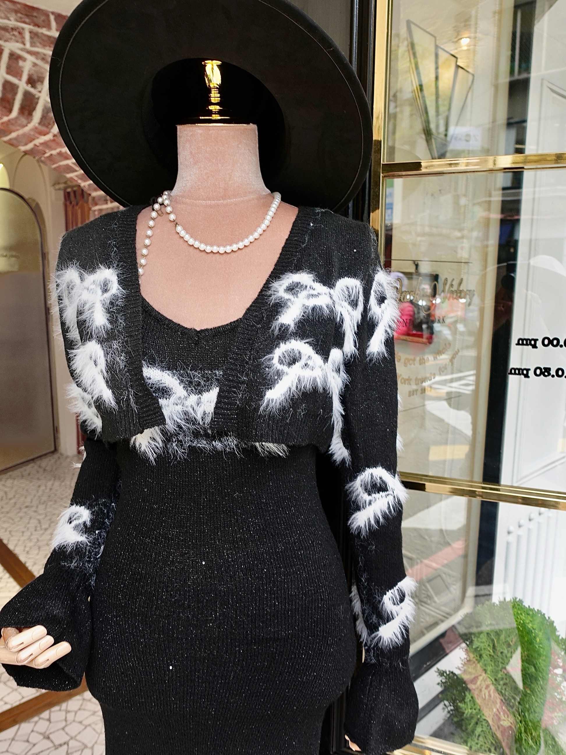 Love Bow黑白色蝴蝶結緹花針織亮蔥洋裝+外套套裝