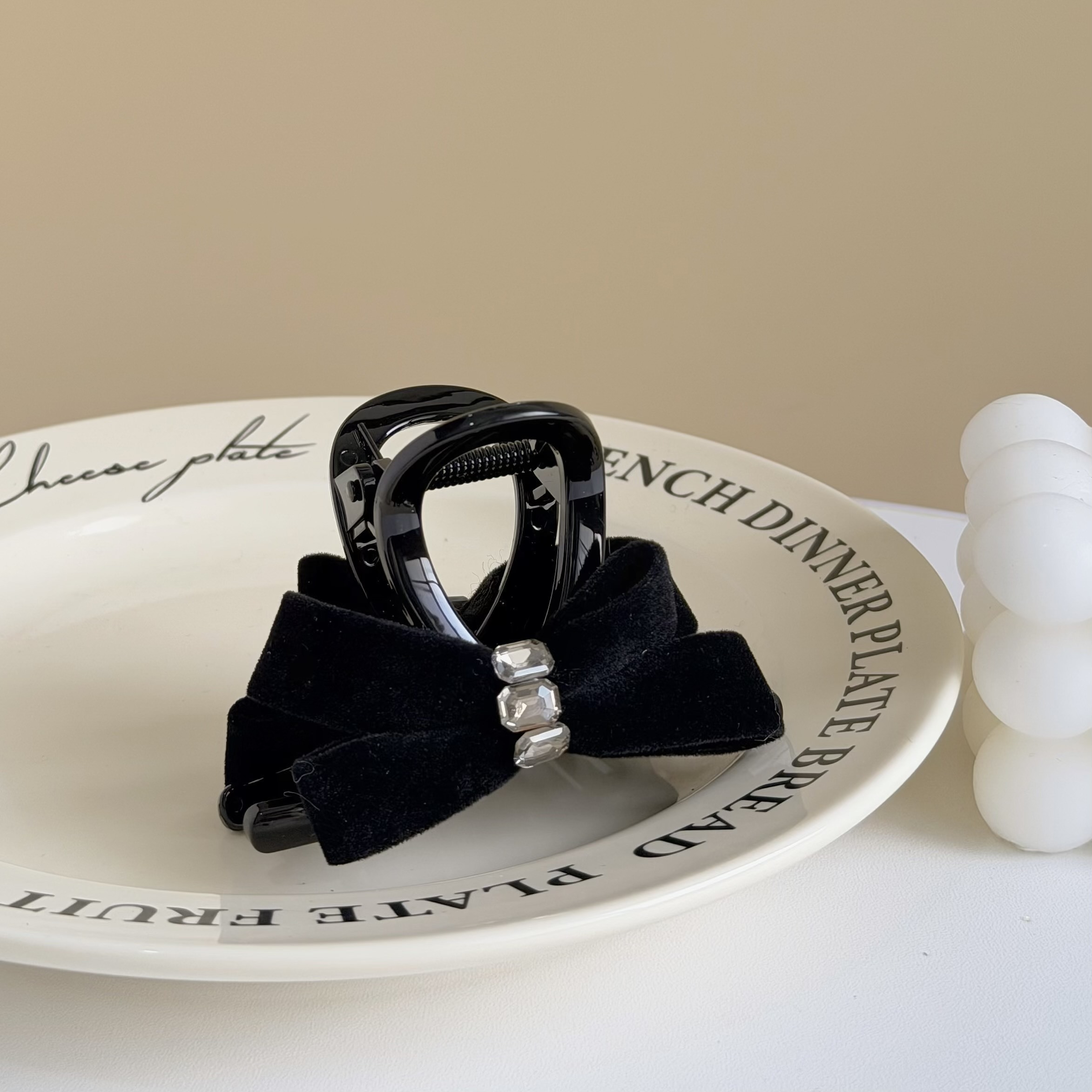 T110水鑽絨布蝴蝶結半頭夾