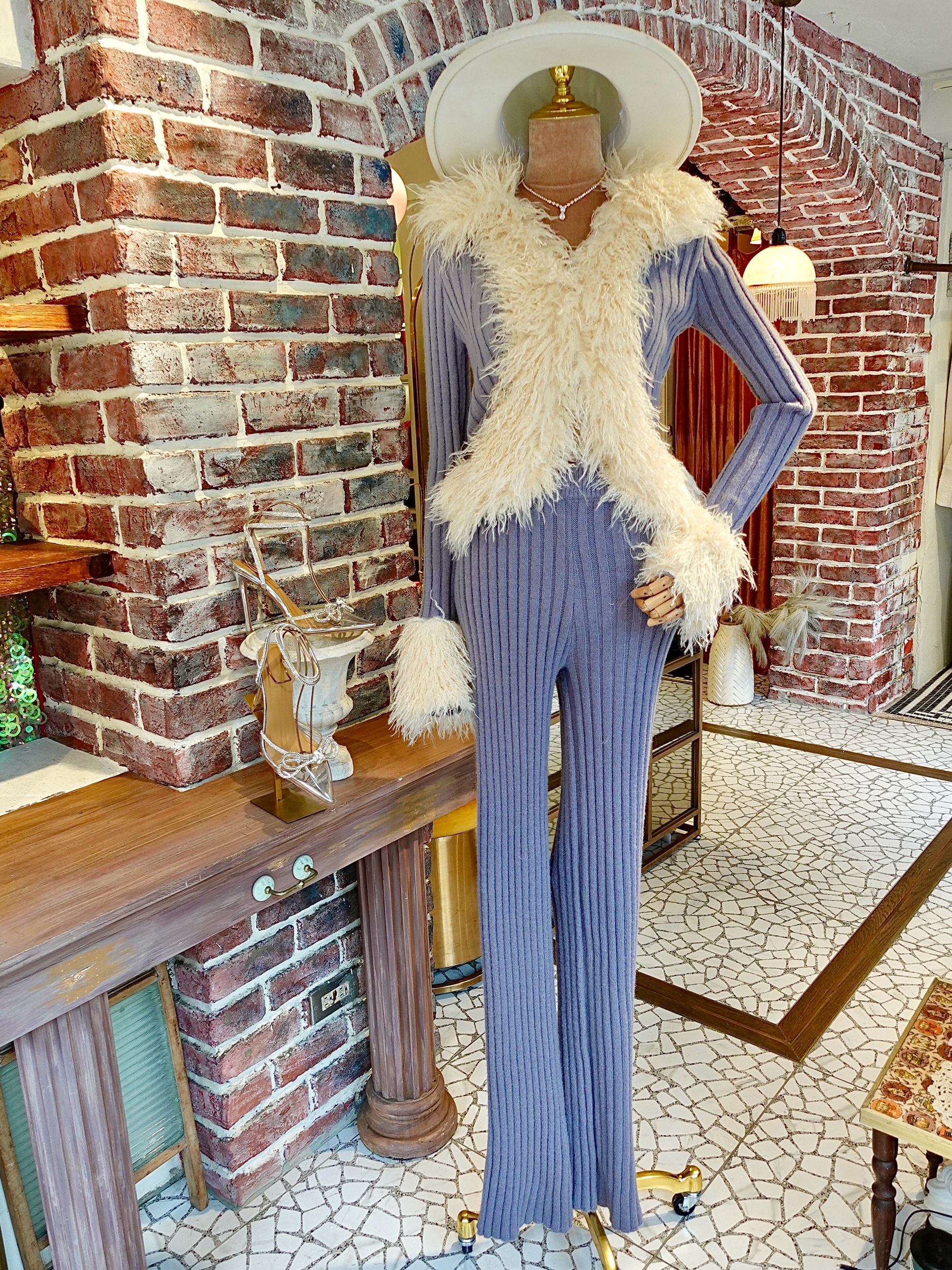 Slate Blue灰藍色 Vegan毛毛領小外套+長褲針織套裝