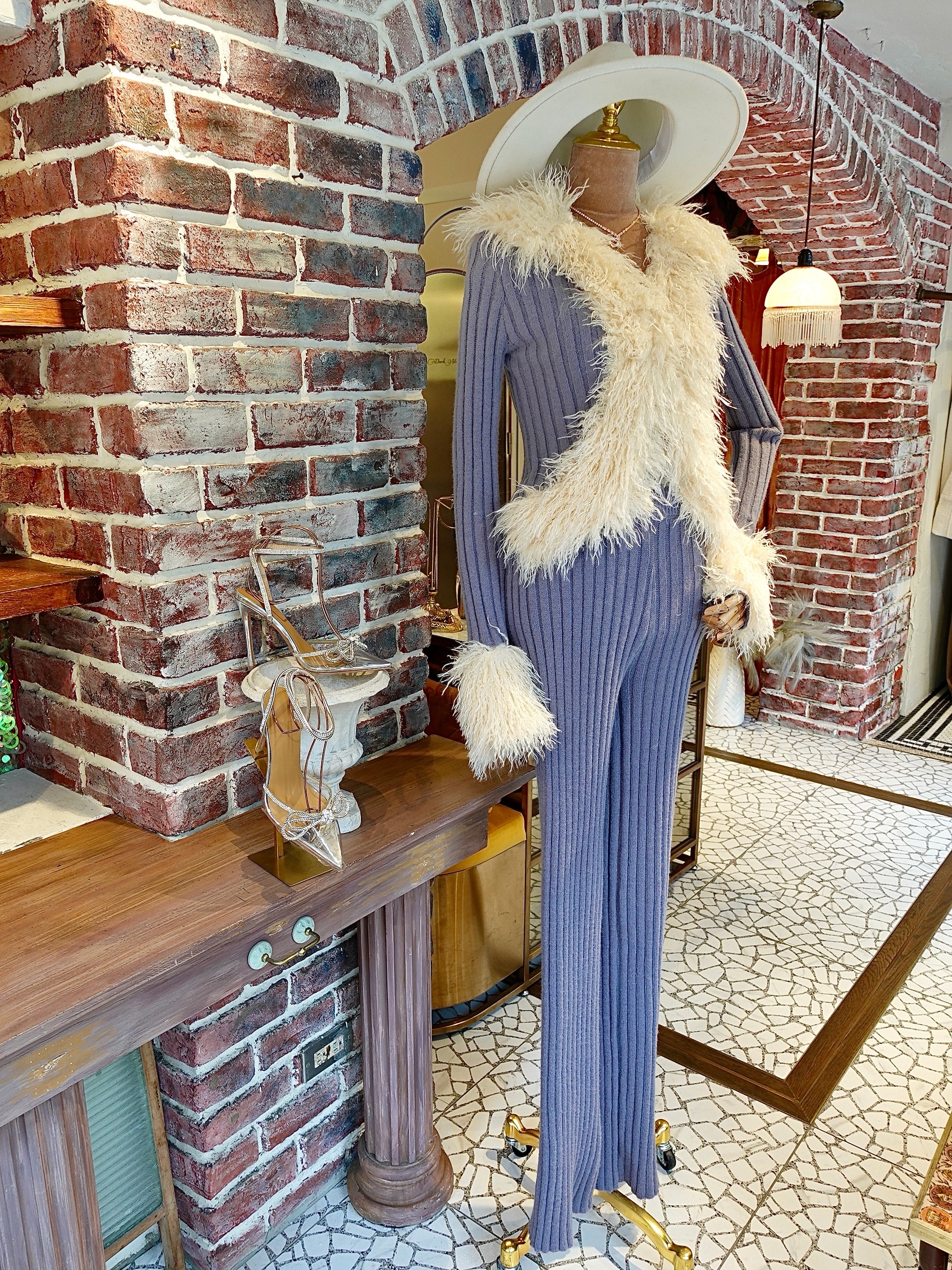 Slate Blue灰藍色 Vegan毛毛領小外套+長褲針織套裝