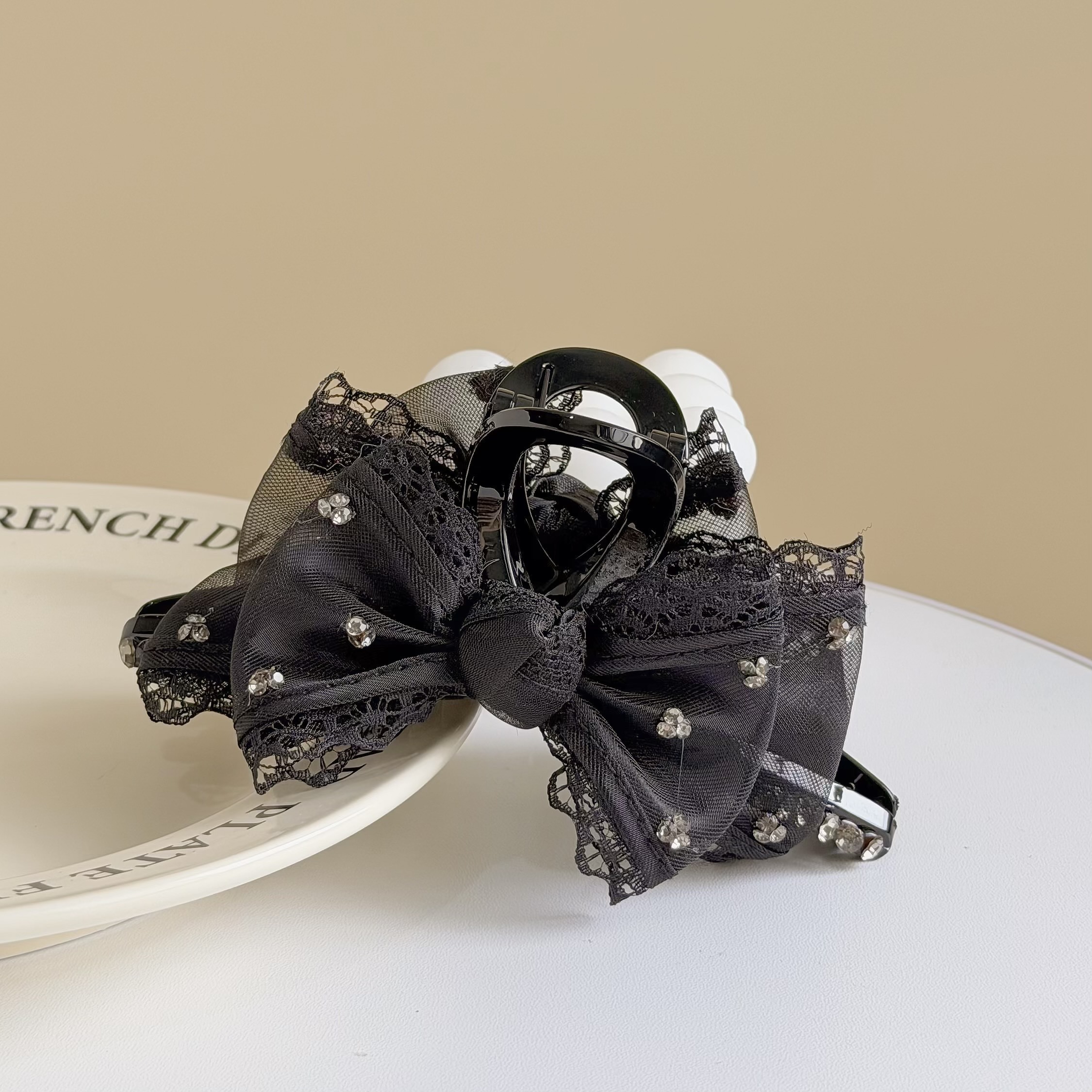 T113水鑽網紗蕾絲蝴蝶結鯊魚夾