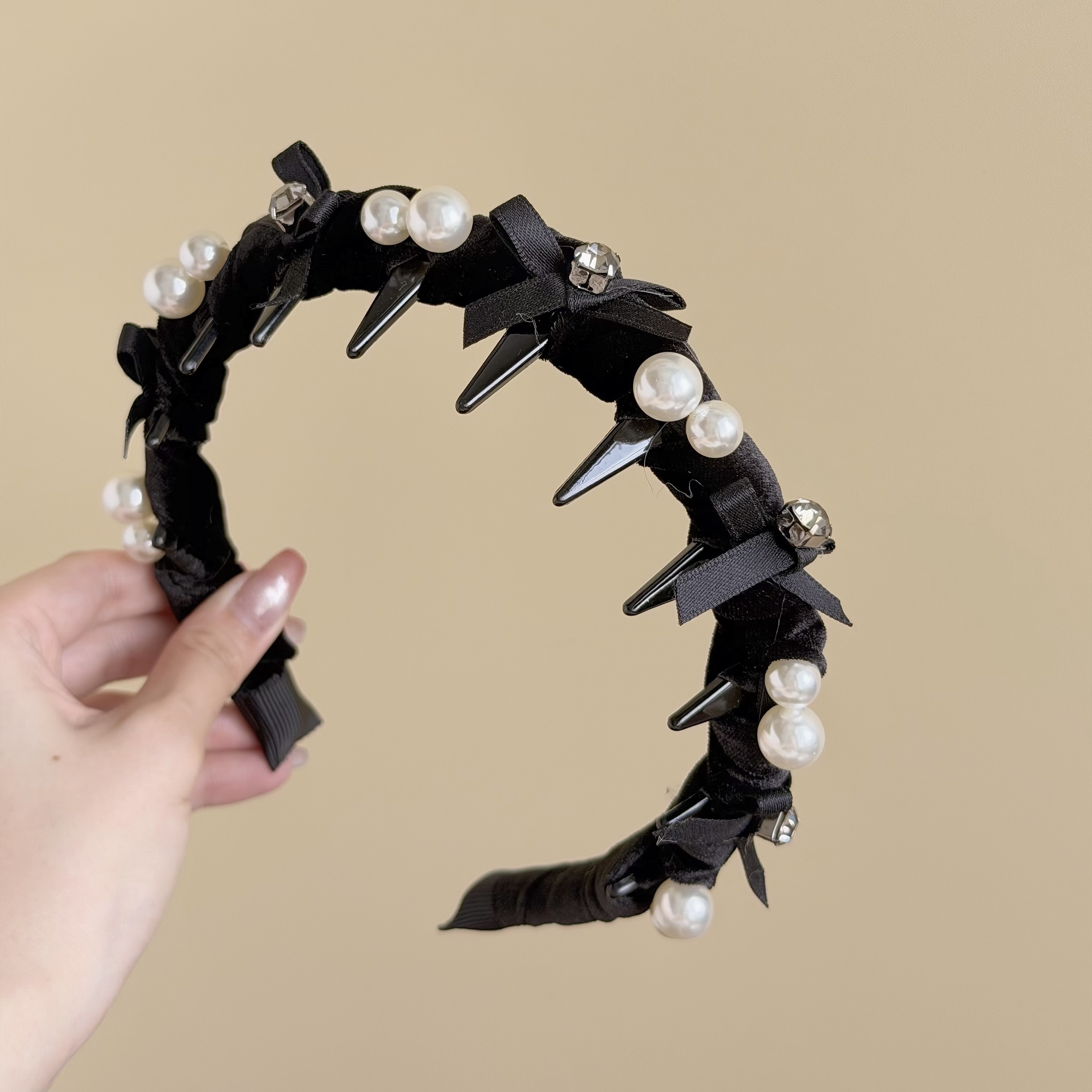 H262絨布珍珠蝴蝶結帶爪髮箍