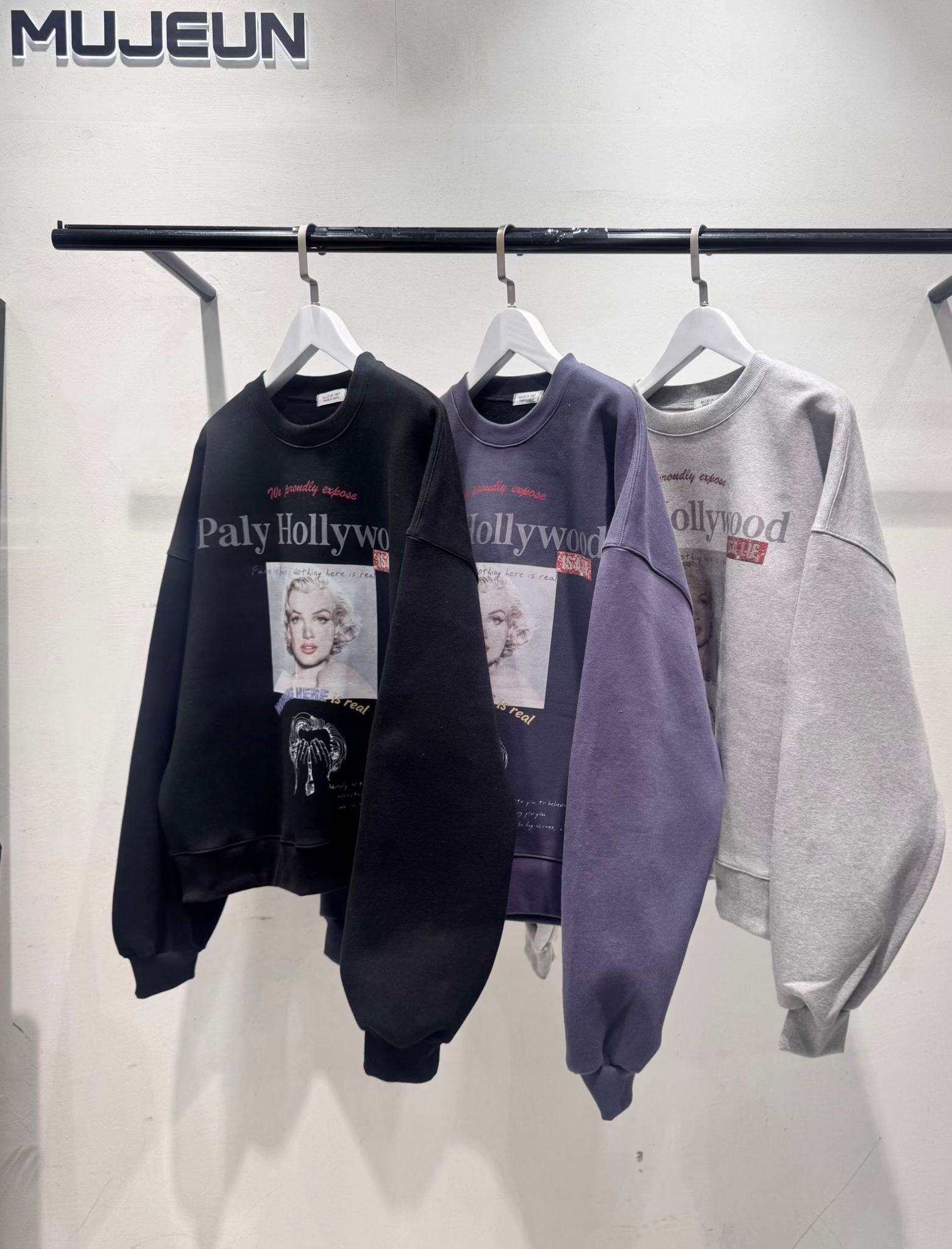 英文字圖案衛衣 MUJEUN-002T