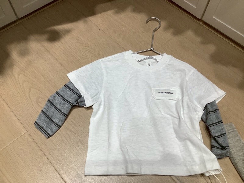 假兩件條紋拼接上衣