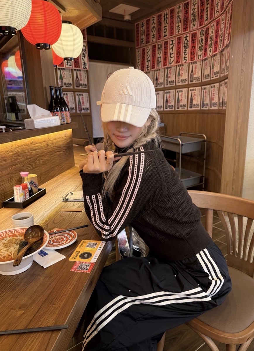 【預購】ADIDAS ORIGINALS KNITTED FW25 簍空洞洞外套 巧克力 KE0202