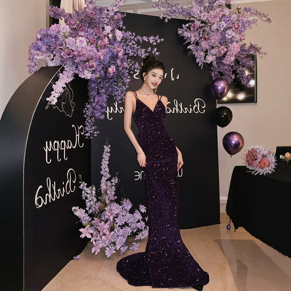 閃閃亮片露背紫色禮服