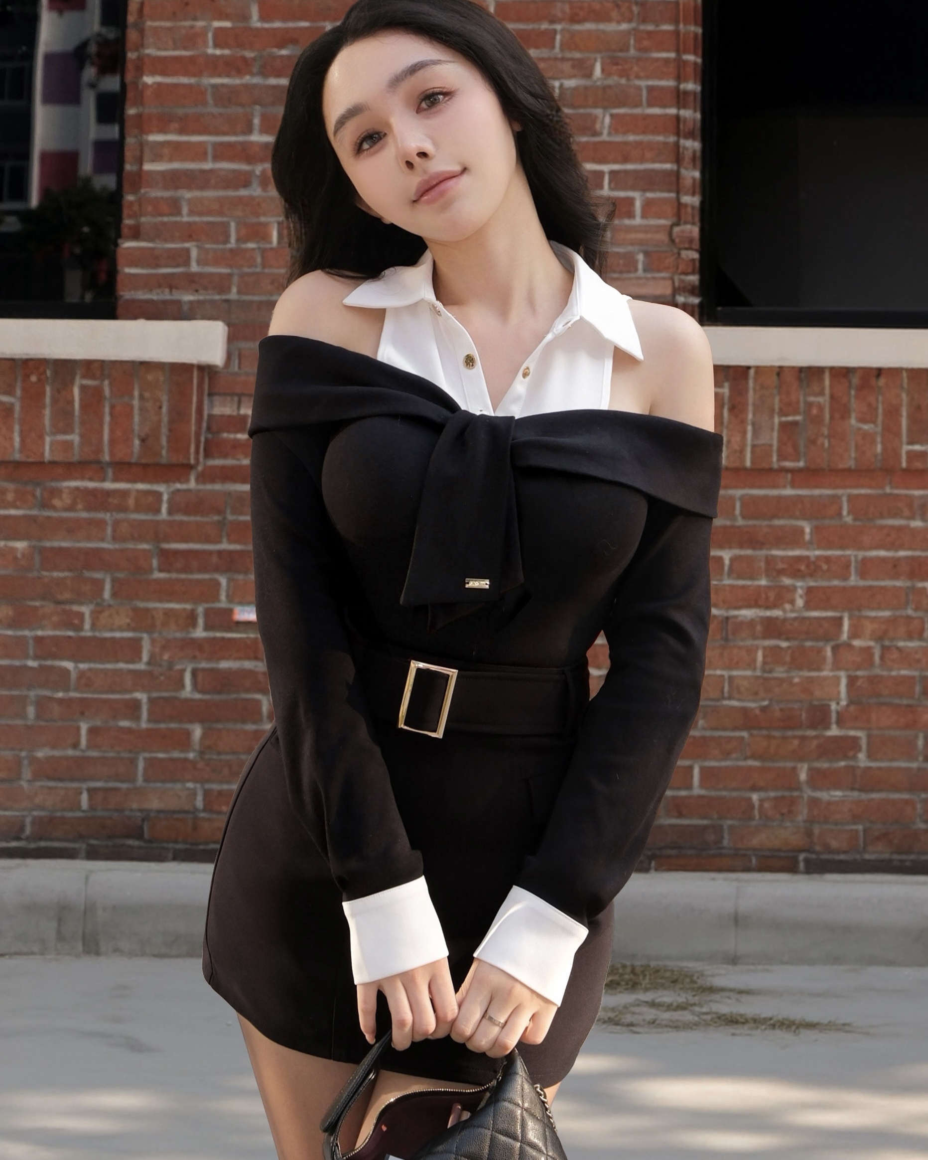 訂製-質感拼接襯衫露肩綁帶上衣