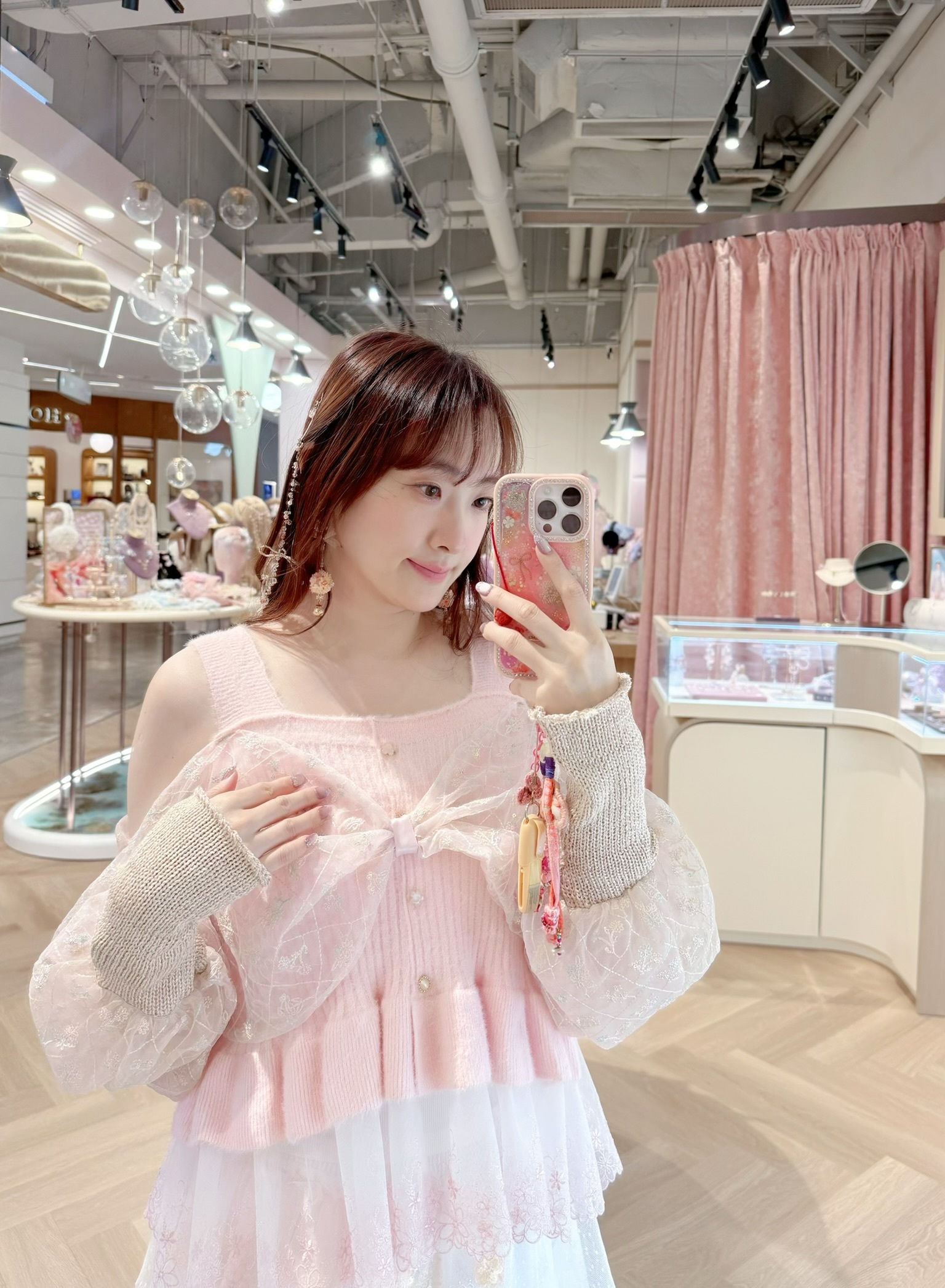 13348 Off-Shoulder Lace Wish Knit Vest