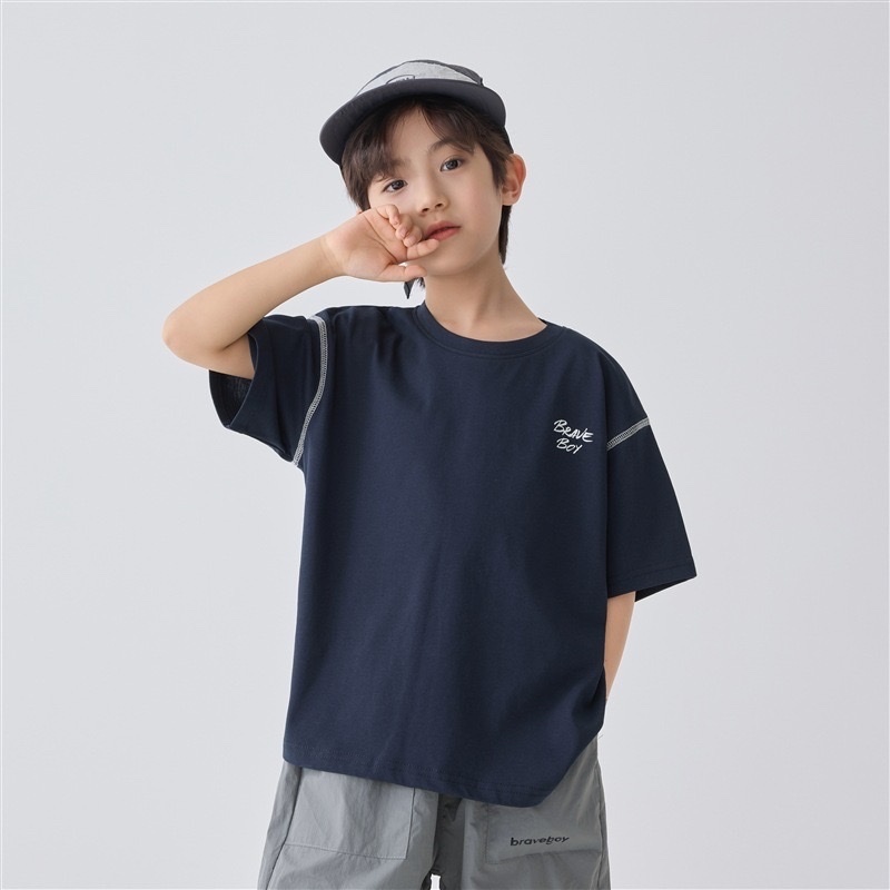 美式字母車縫線棒球感上衣