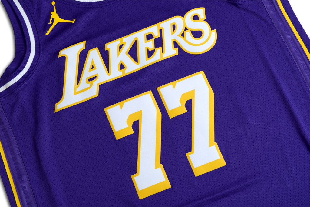 Jordan 洛杉磯湖人隊 Luka Doncic 宣言版 Swingman 球衣