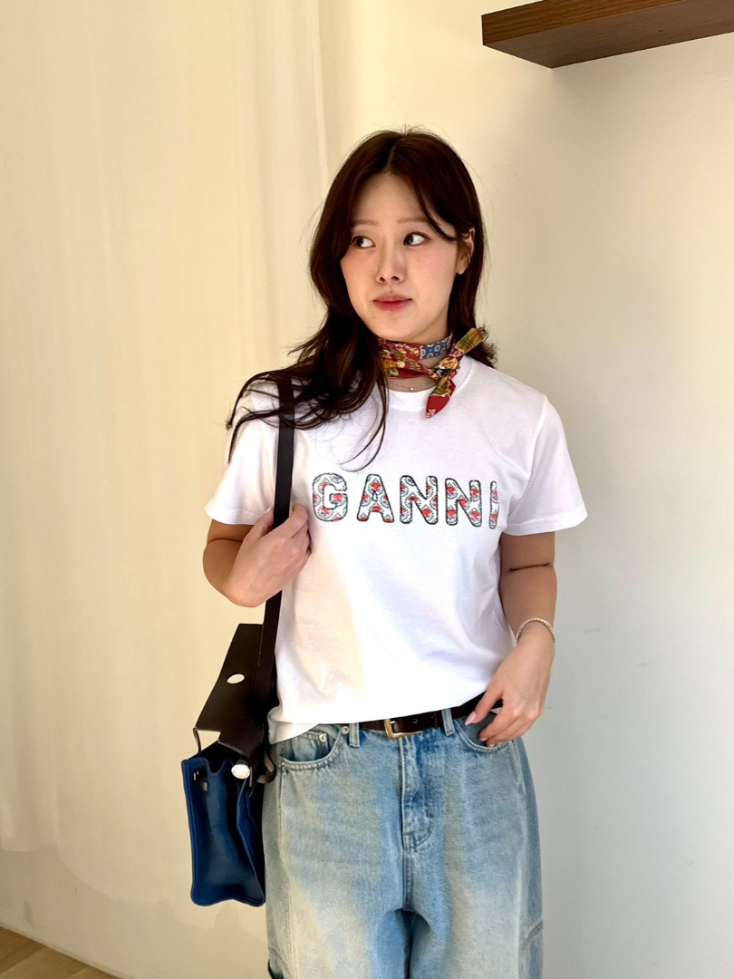 休閒時尚兼具早春字母棉T｜韓系設計感短袖・顯氣質百搭上衣