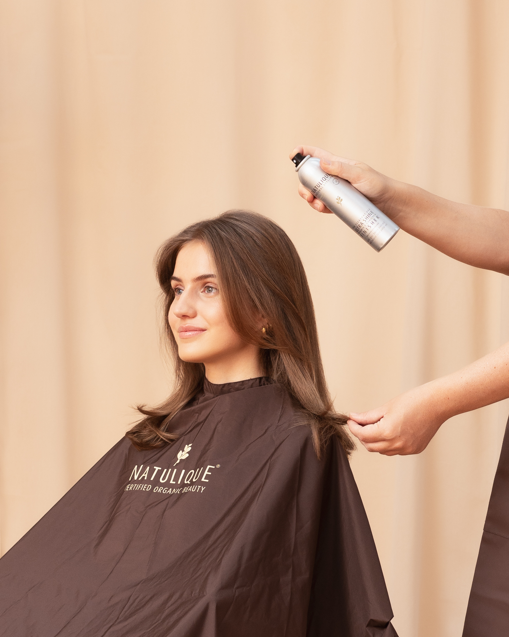 Natulique Ultra Shine Finisher 230ml (Luminous Shine, Frizz Control & Environmental Protection)