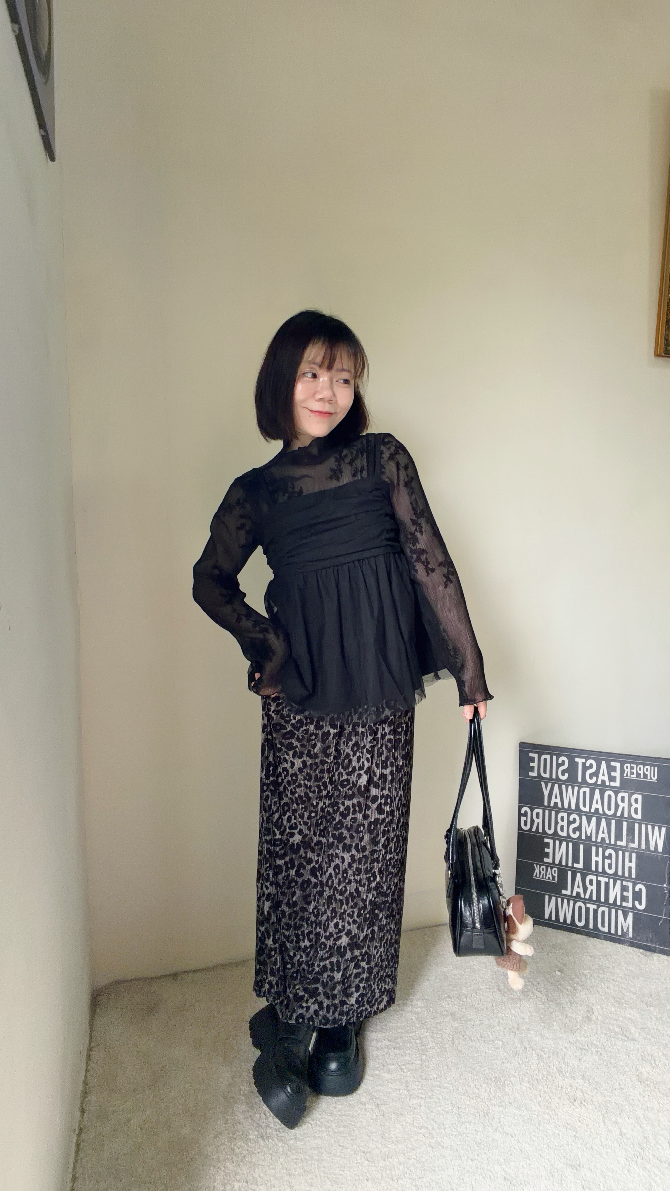 短短自留~半高領蕾絲透膚打底(預購)