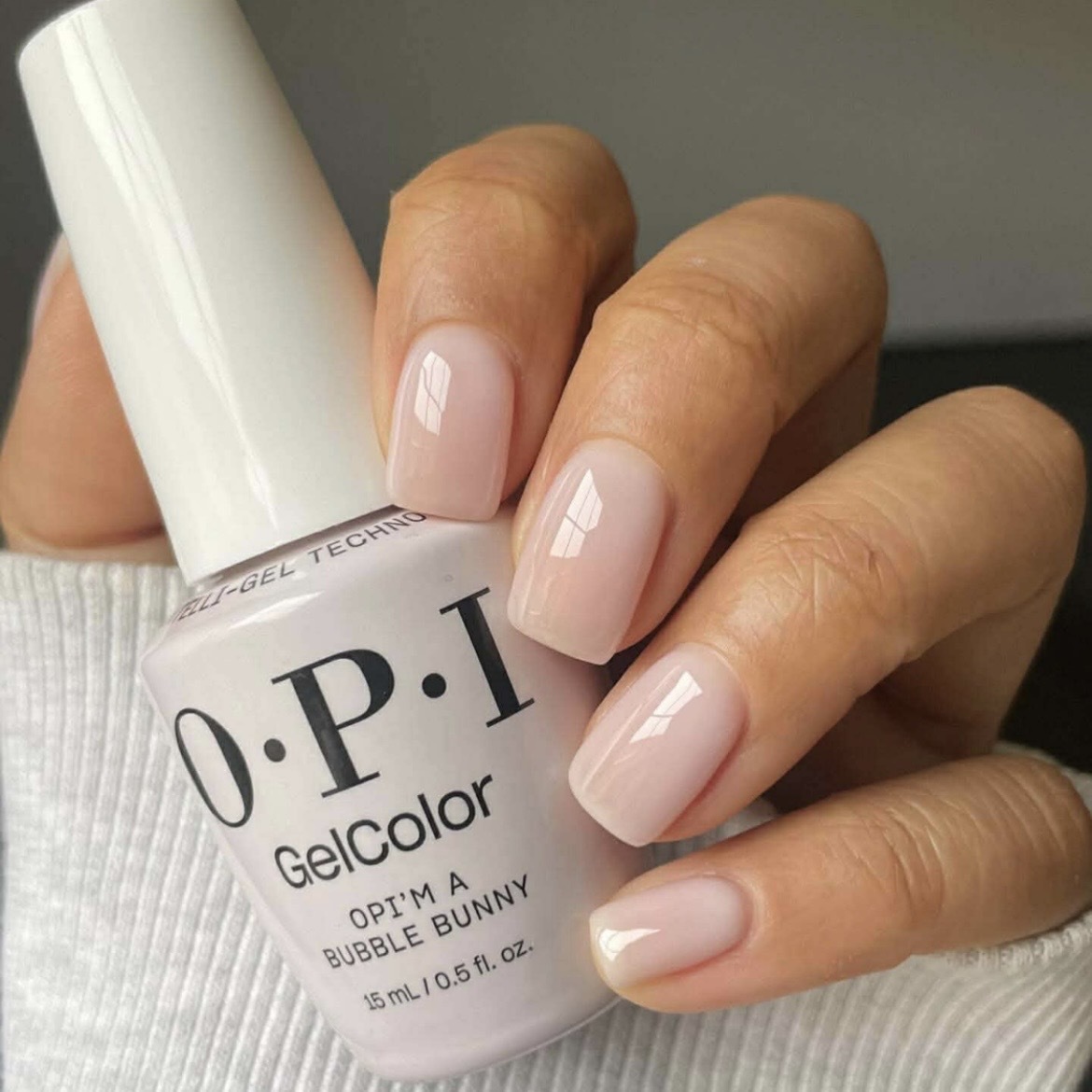 OPI GEL - OPI’m a Bubble Bunny GCS061