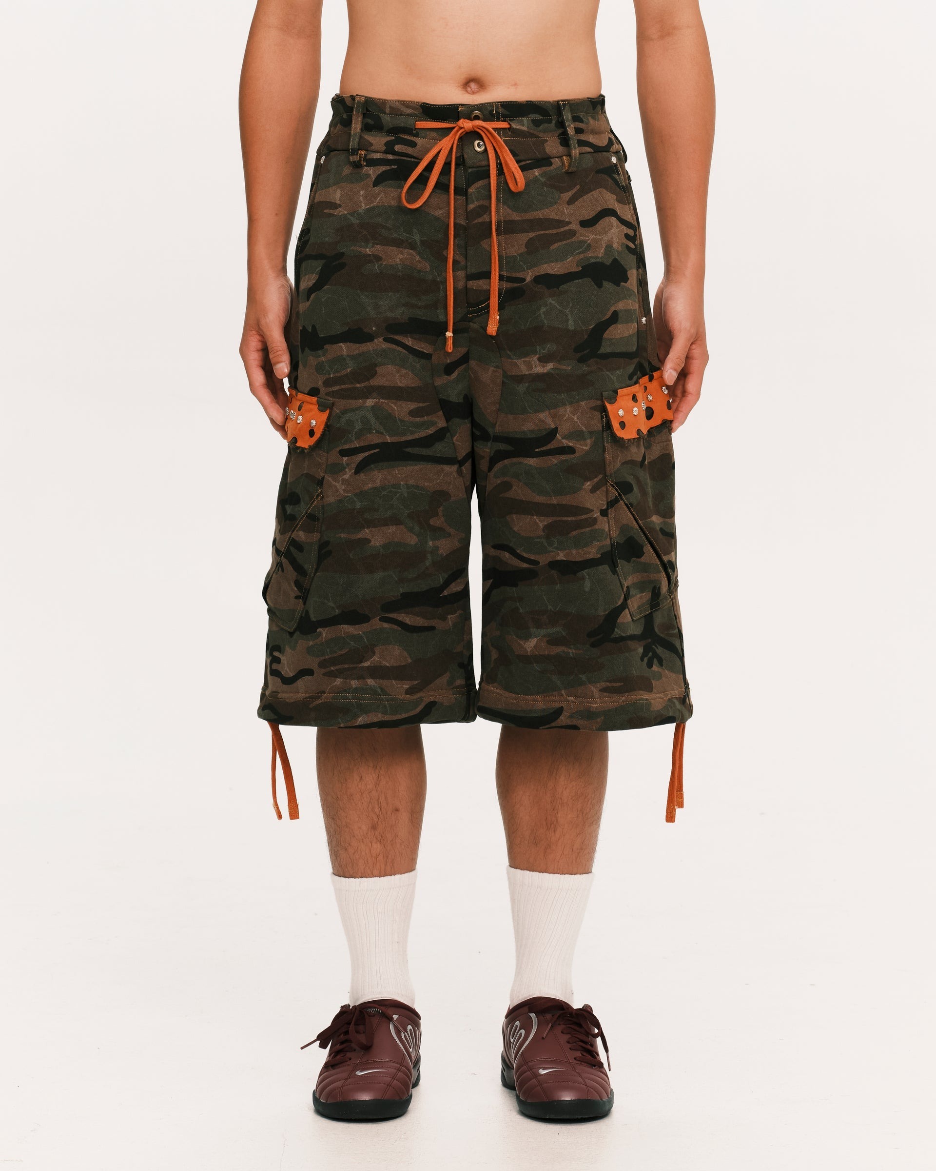 PLATEAU STUDIO｜Camo sweat shorts (Camo)