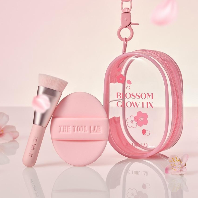 <櫻花季限定🌸> The Tool Lab 粉撲刷具組 附收納包+專用清潔皂