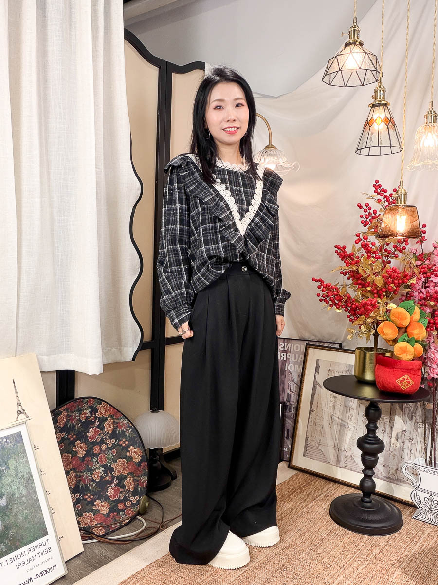 開倉低至半價😱FINALSALE📣 領邊 胸位LACE．RUFFLE邊．格仔薄絨絨料TOP【不設退換】