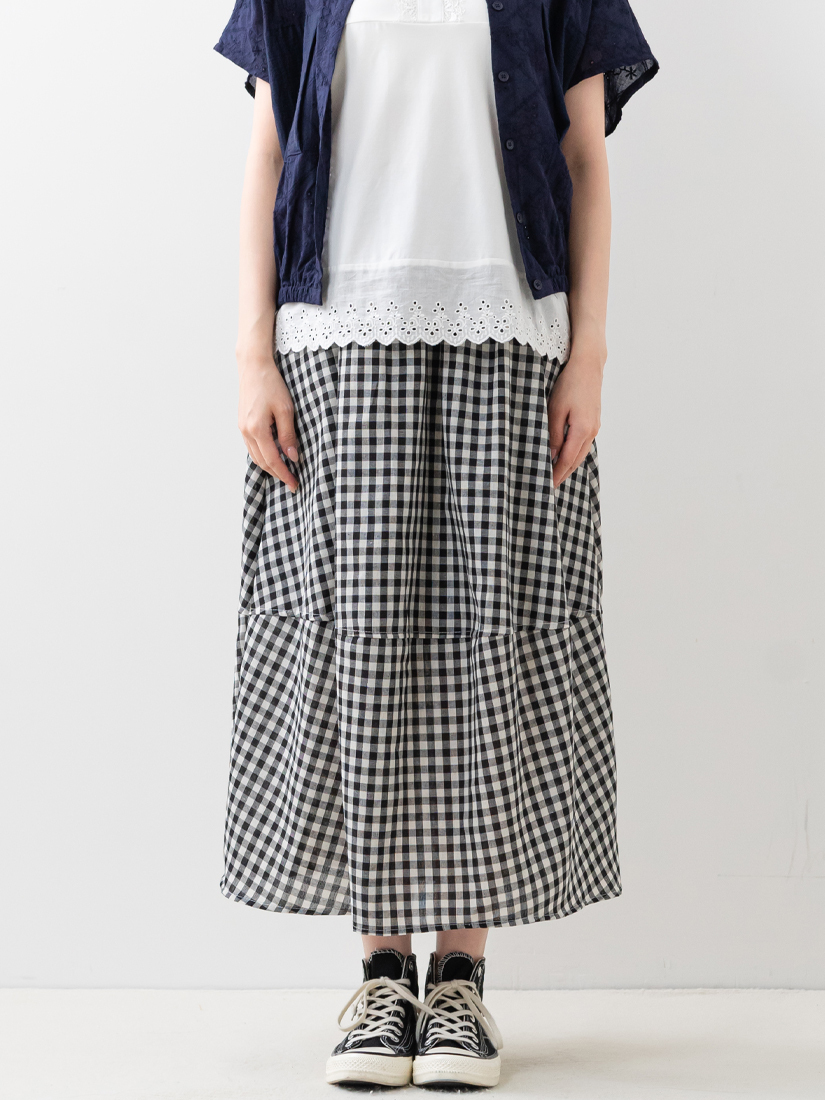 日系棉麻感花苞剪接格紋長裙