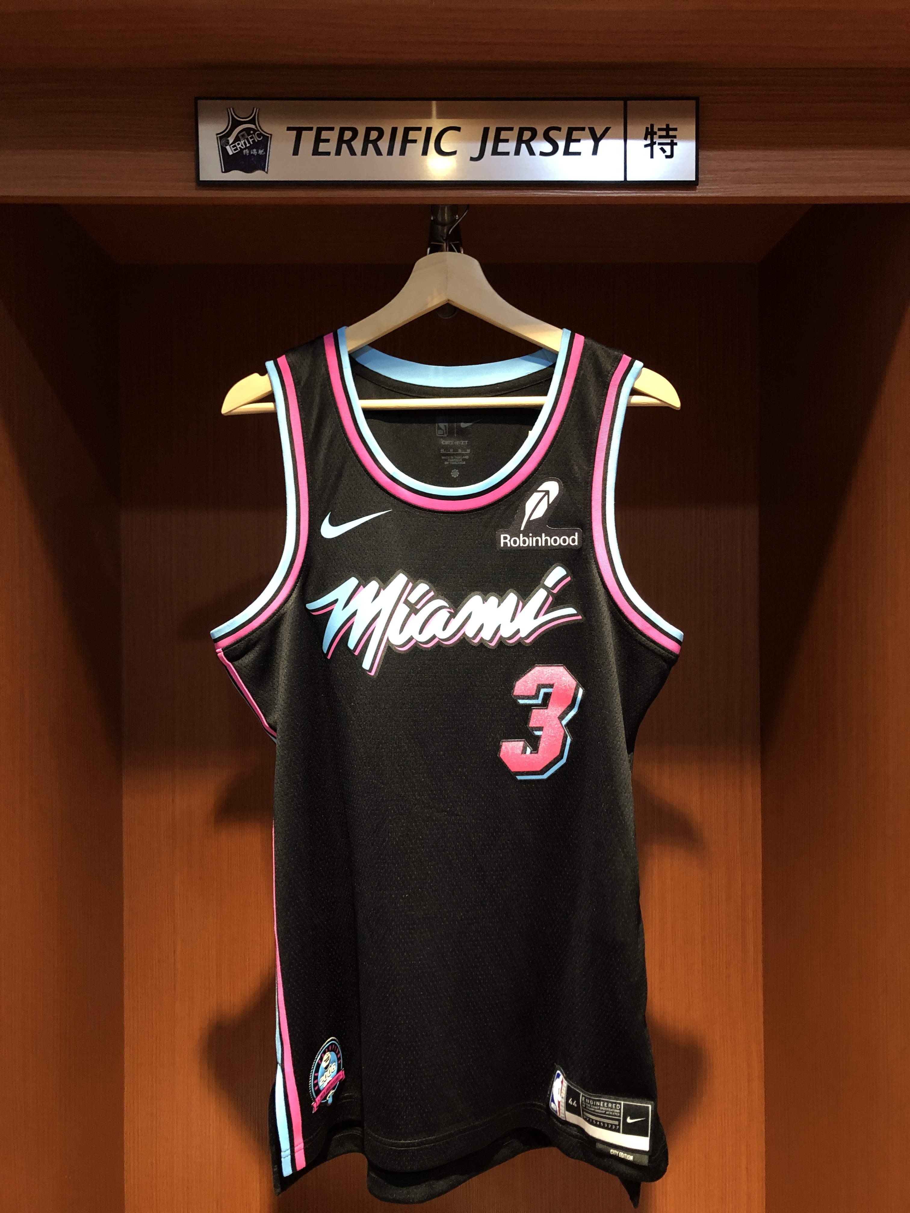 NBA球衣 Dwyane Wade 邁阿密熱火城市 25-26 City Nike Swingman 球迷版 熱轉印 含贊助商標 全新