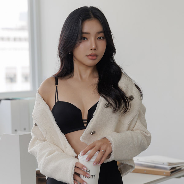 盛世寵兒☼性感集中無痕無鋼圈 BC.CD.DE罩