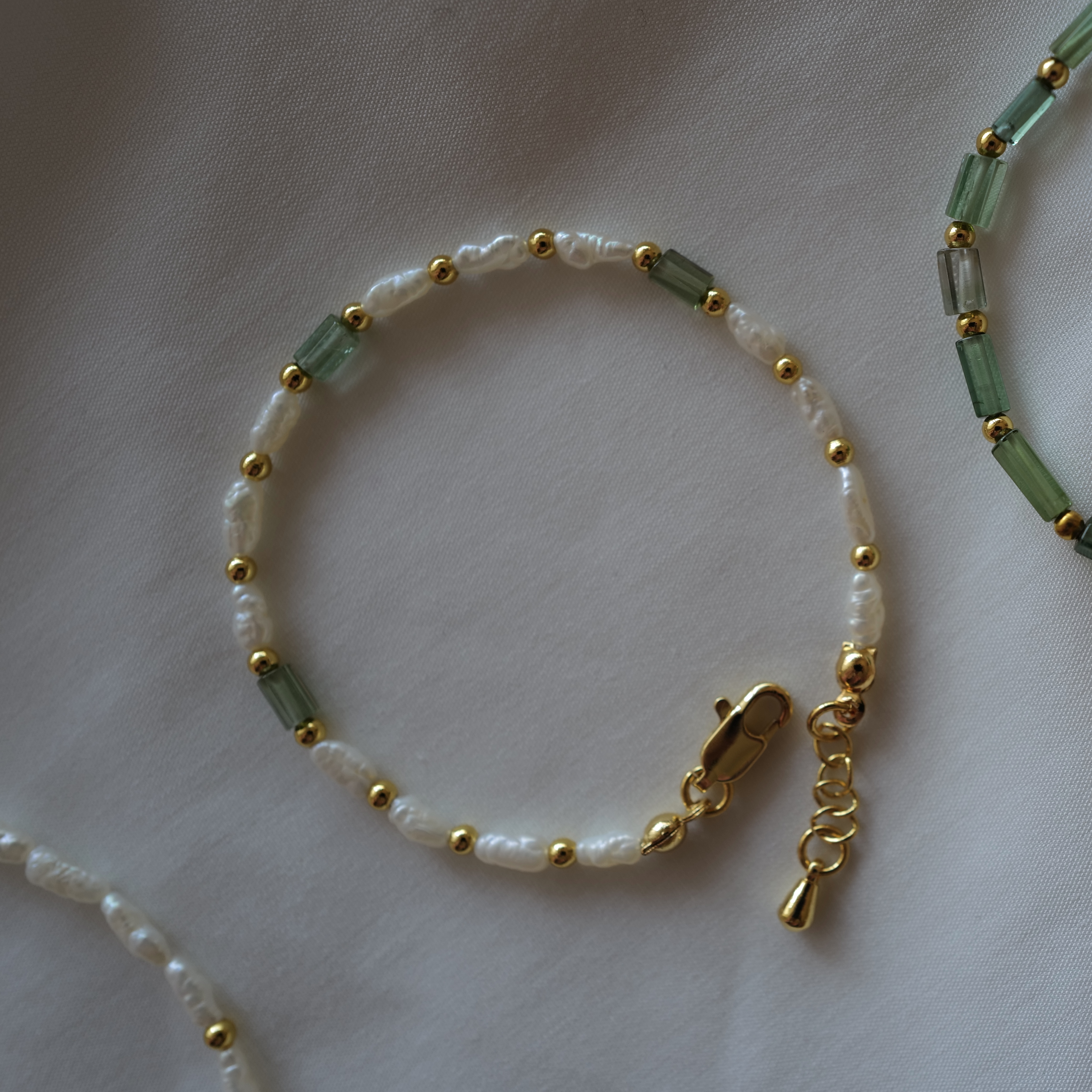 Moss Green-Gilded｜印度綠碧璽珍珠手鏈