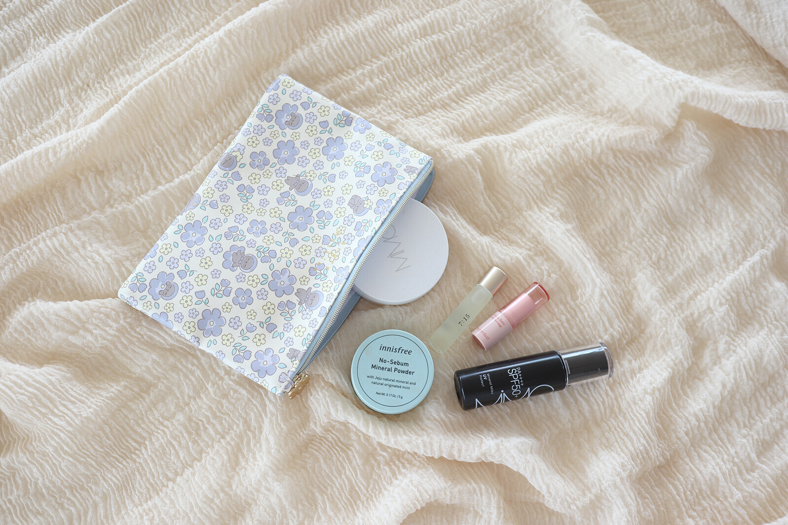 [Angry Machiko] 真知子粉紅色花系列扁平化妝包