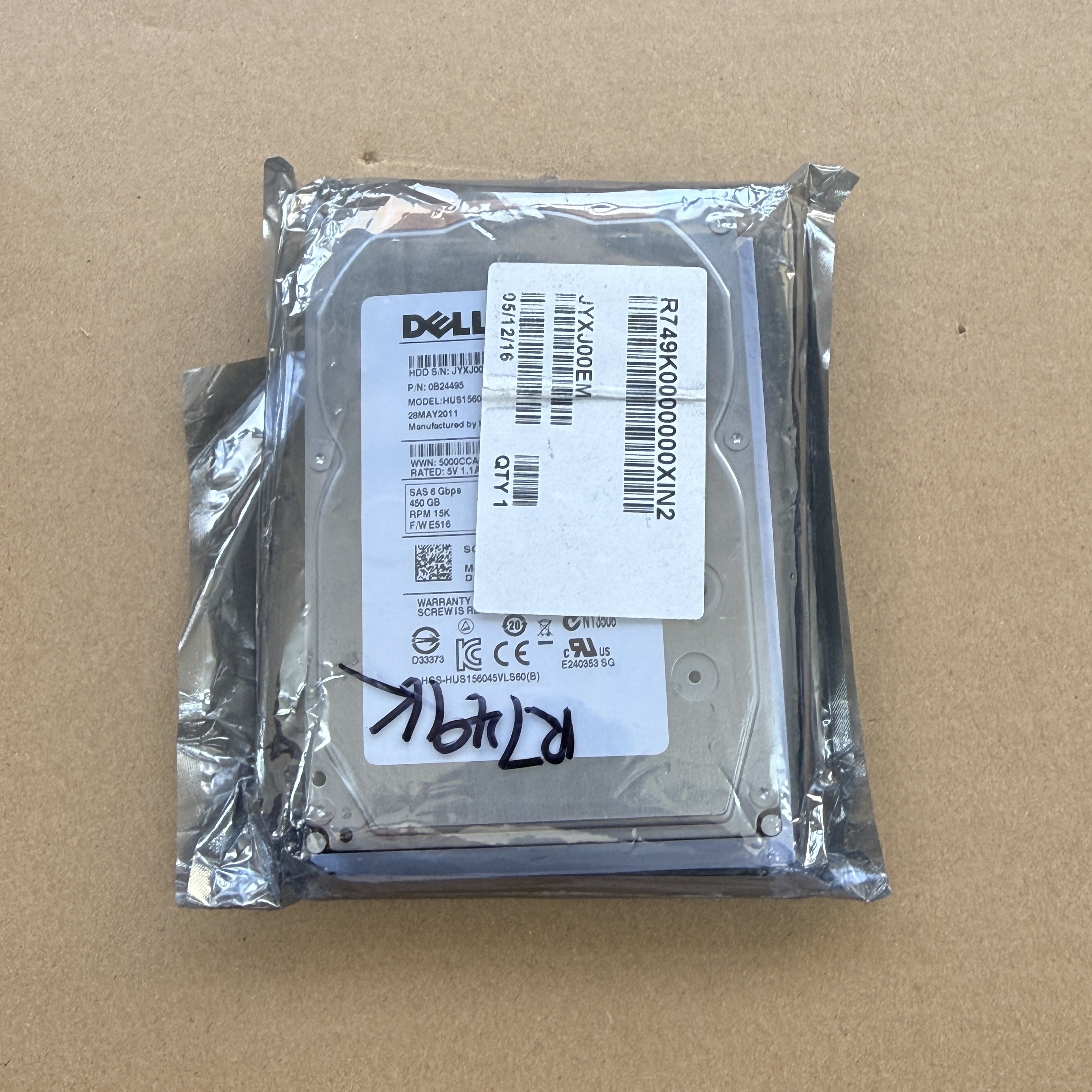 R749K DELL 450GB 15K SAS 6G 16MB 3.5" HDD (翻新)