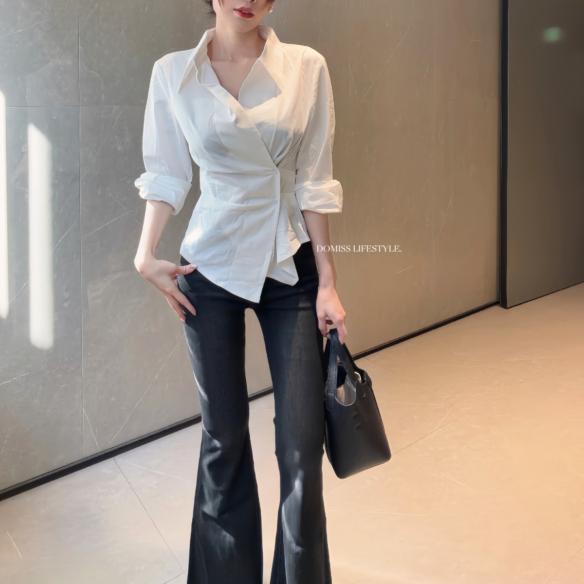 【悉尼假期】DOMISS自訂-不規則純欲收腰壓褶襯衫-2色 襯衫 條紋襯衫 長袖襯衫 (現貨)