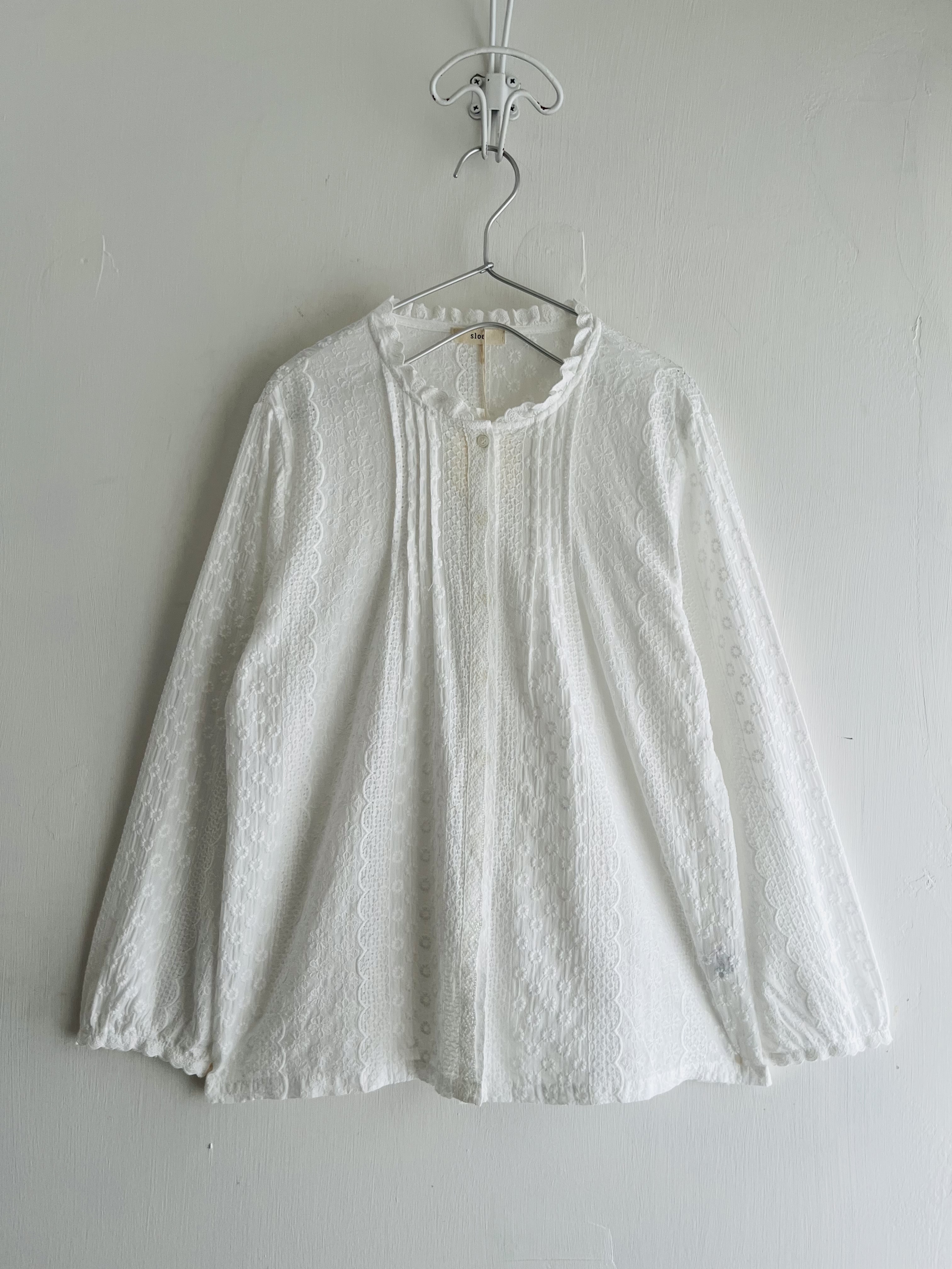 韓國製Sloe白色刺繡ruffle領😍top