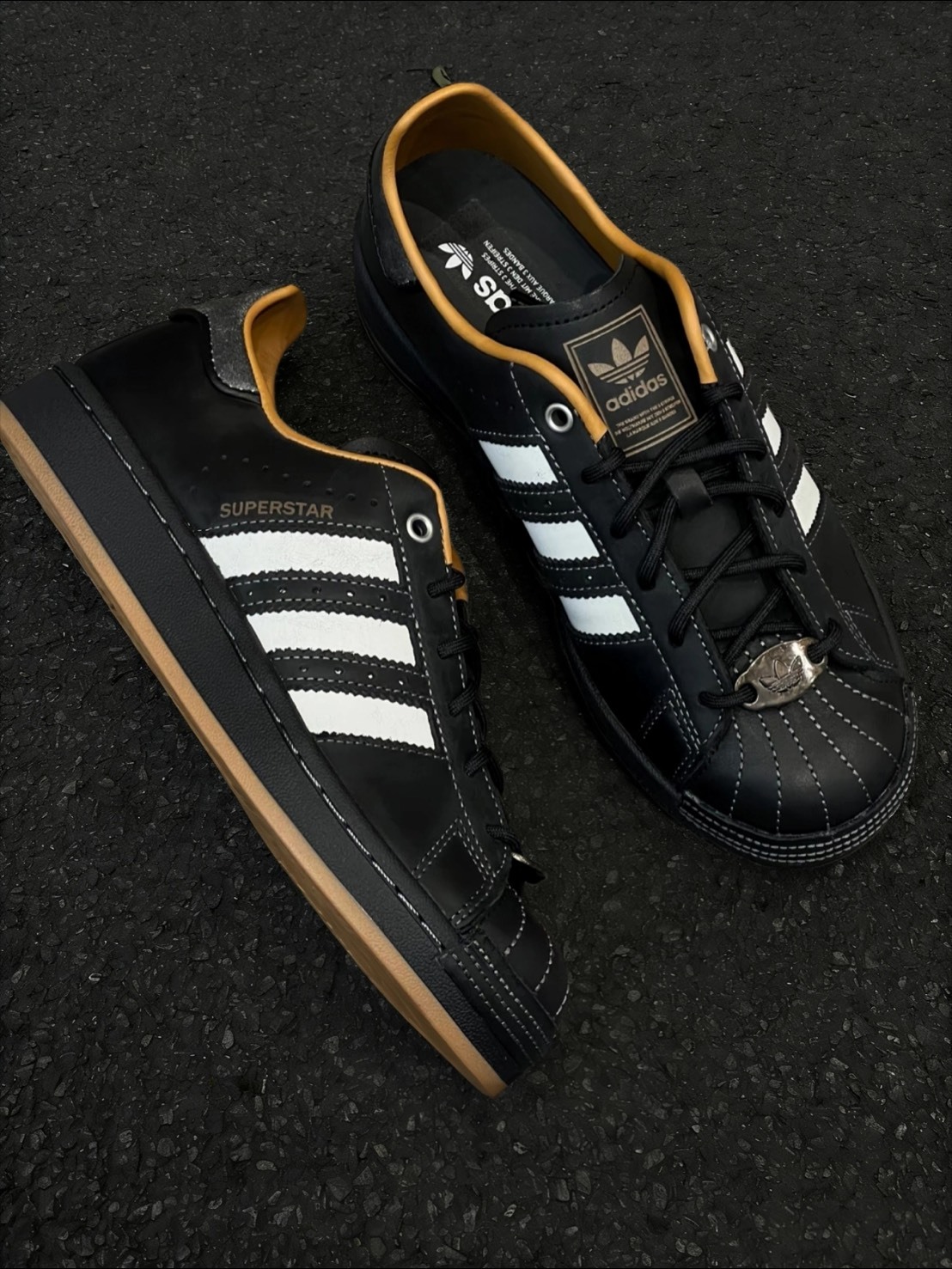 ADIDAS SUPERSTAR 黑金 老錢風 油蠟皮 貝殼頭