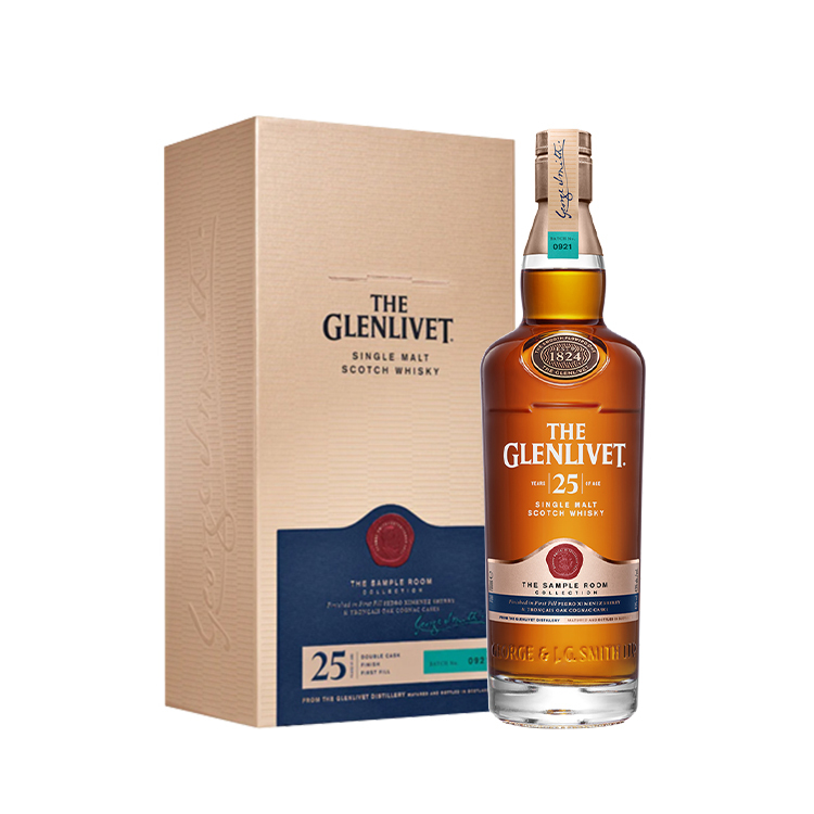 Glenlivet 25 Years Old Single Malt Scotch Whisky The Sample Room Collection 格蘭利威25年單一純麥威士忌 700ml