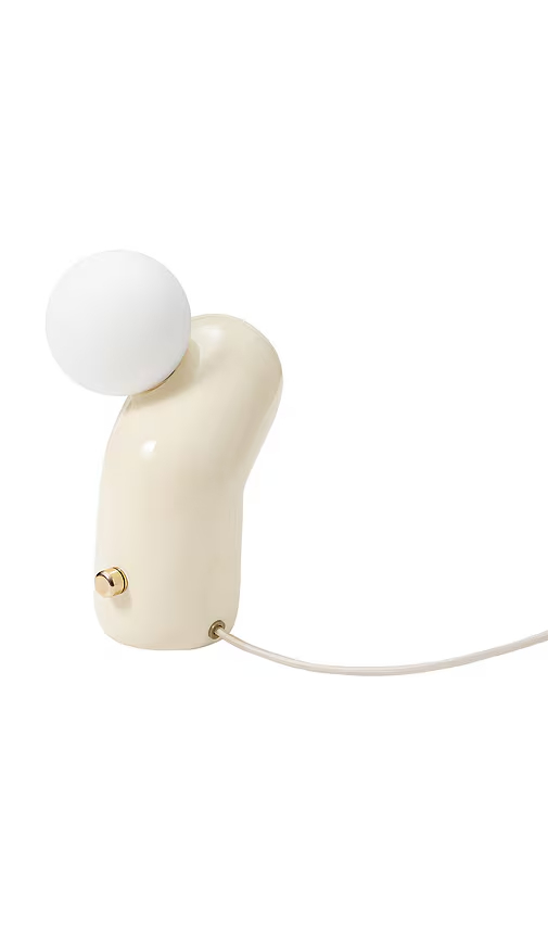 Talbot & Yoon-Doko 桌燈，陶瓷材質，表面光亮滑順，做工精緻小巧，適合做為小夜燈。