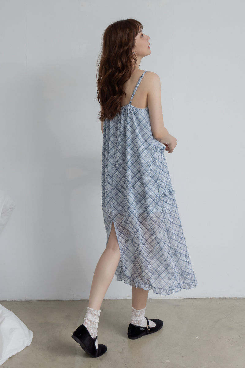 荷葉飾邊雪紡吊帶長洋裝