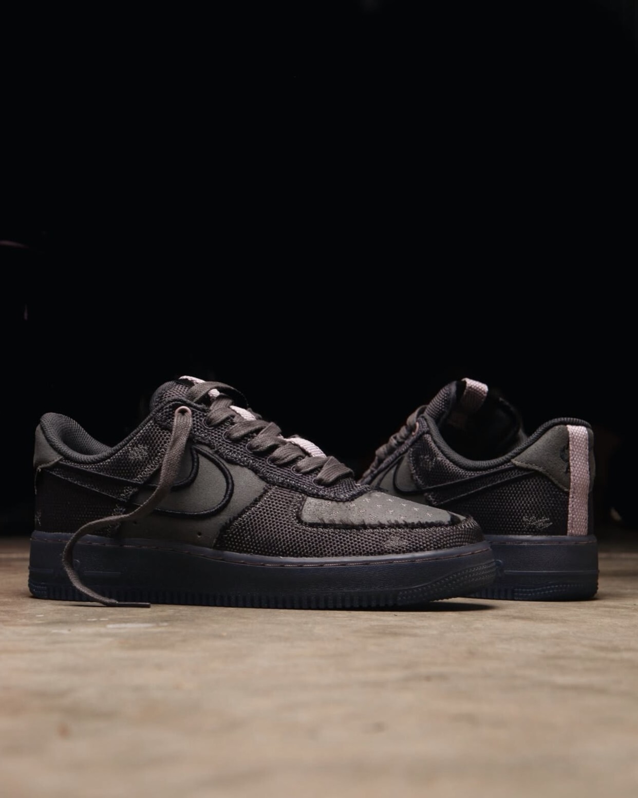 男鞋 NIKE AIR FORCE 1 '07 黑灰 冰底 仿舊 撕裂 低筒 休閒鞋【IQ0614-060】AF1 BAF1