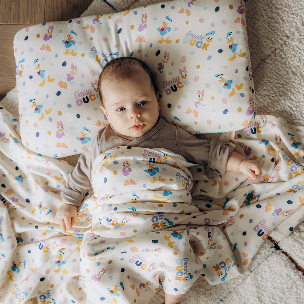 La Millou波蘭 竹纖涼感小童方枕(30x50cm)｜抗菌枕｜唐老鴨系列_歡樂圈圈篇