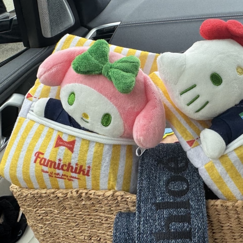 SANRIO X FAMILY MART 三麗鷗 全家店員 第一彈 聯名炸雞 FAMICHIKI 絨毛吊飾 日本限定