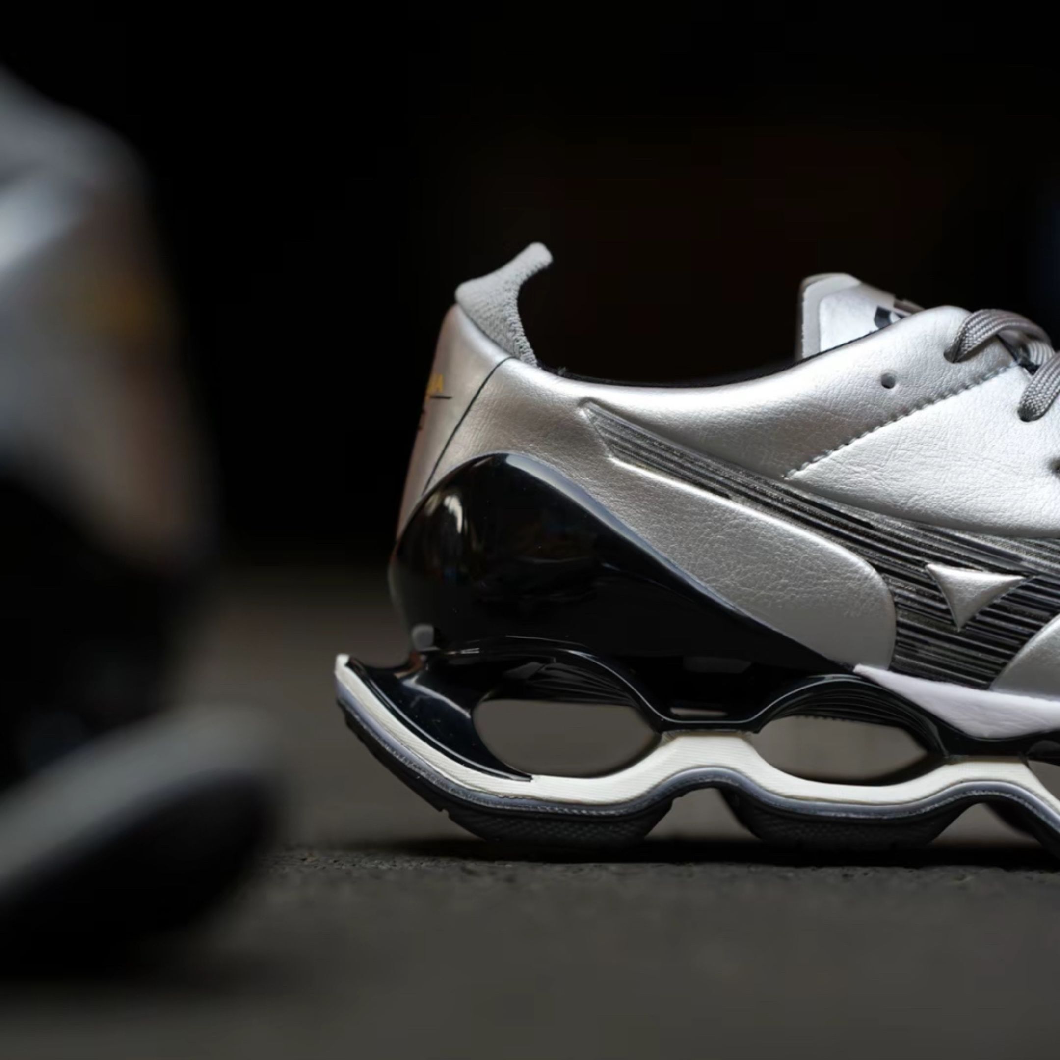 NICEDAY 代購 Mizuno Wave Prophecy 銀 金屬銀 液態銀 科技 未來 銀灰 D1GA255103