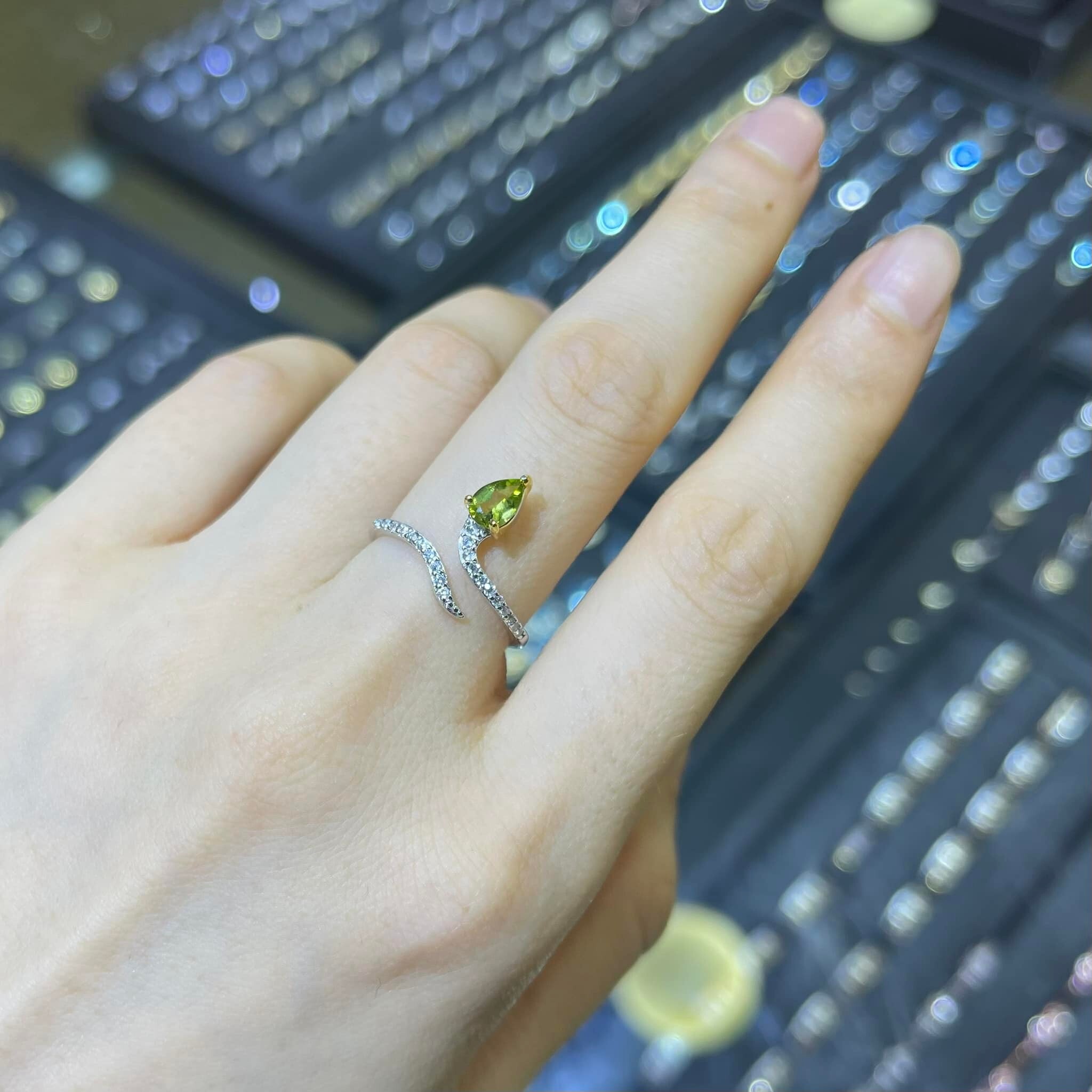 天然蛇型橄欖石純銀戒指