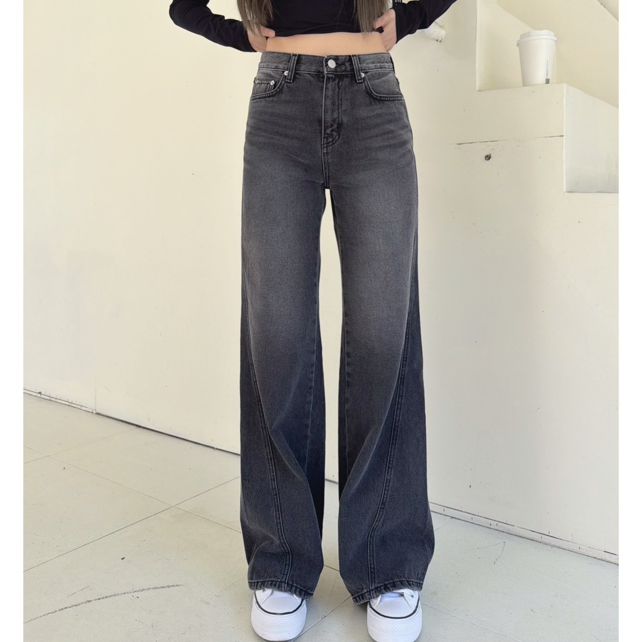 ［預購］🧨02.25早春第一檔新品］💥-7kg大長腿牛仔褲］🇰🇷正韓中高腰超修身微喇叭牛仔寬褲（刷色牛仔黑/三色，SML）